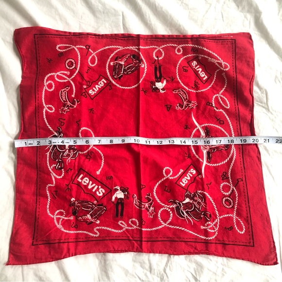 Levi's 1960's red vintage western cotton bandana Unisex - Picture 9 of 9
